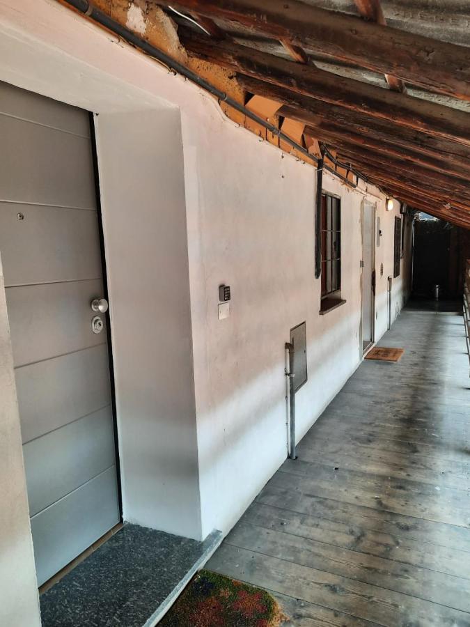 Conte Durini Apartments & Rooms Arcore Exterior photo