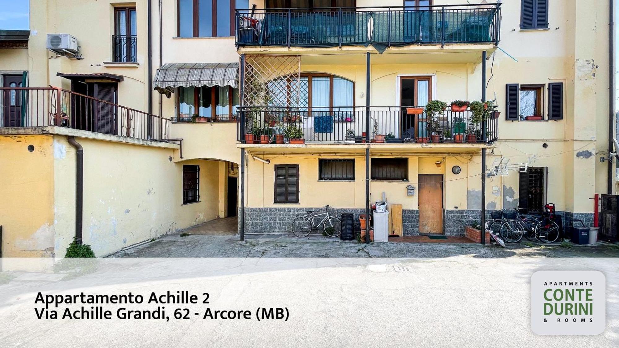Conte Durini Apartments & Rooms Arcore Exterior photo